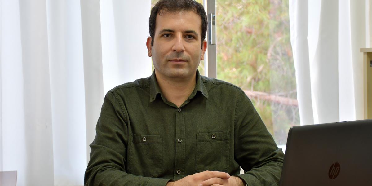 Assist. Prof. Dr. Babak Safaei awarded the Publication Achievement Award for the year 2020 